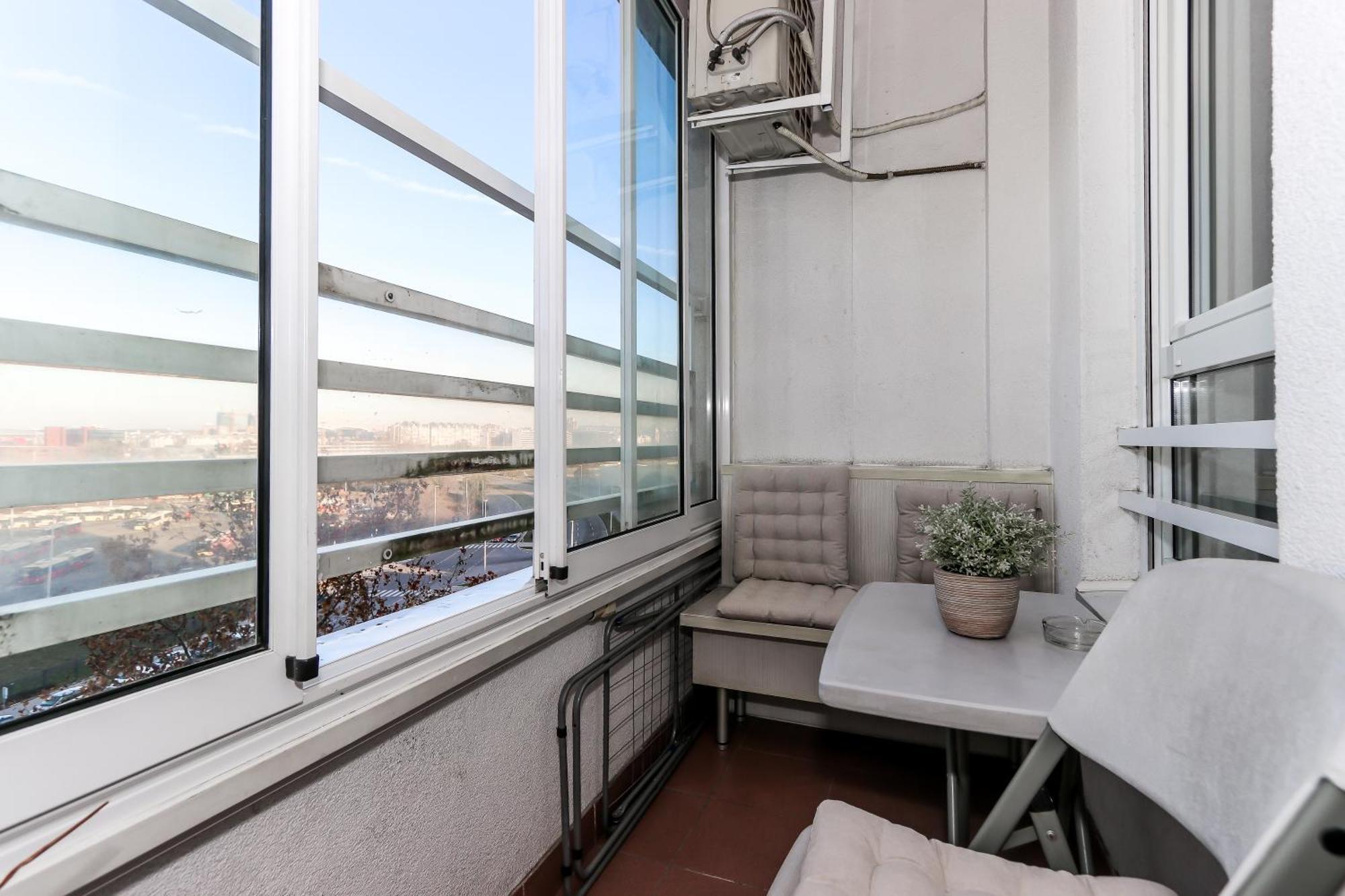 New Belgrade Apartments, Parking 5 Eur Per Day Екстер'єр фото