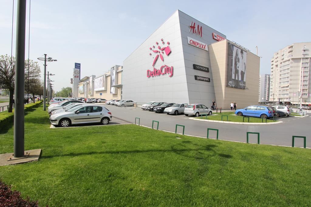 New Belgrade Apartments, Parking 5 Eur Per Day Екстер'єр фото
