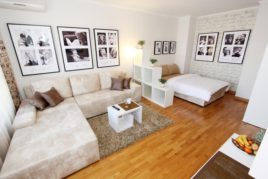 New Belgrade Apartments, Parking 5 Eur Per Day Екстер'єр фото